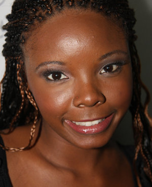 18 year old girl Bella nudeing off a cock in her graduation attire